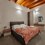 A Fera Vecchia By Casa Azzurra *