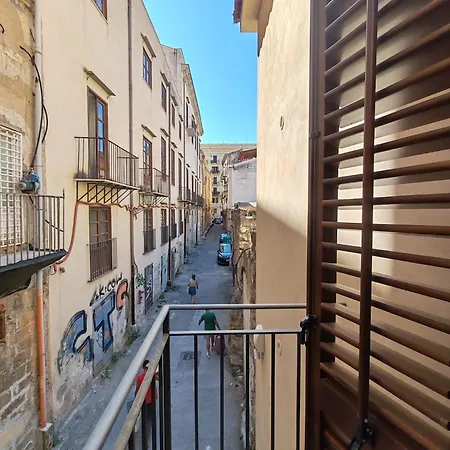 A Fera Vecchia By Casa Azzurra *